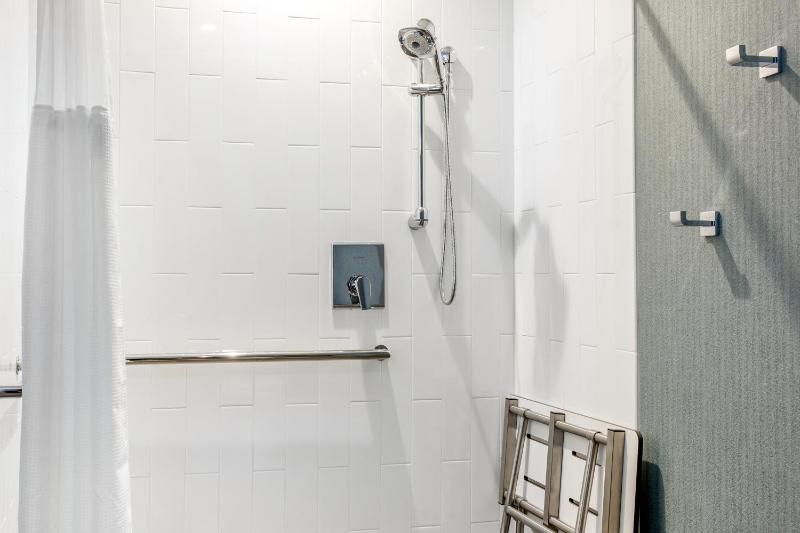 King Room - Disability Access/Non-Smoking image 2