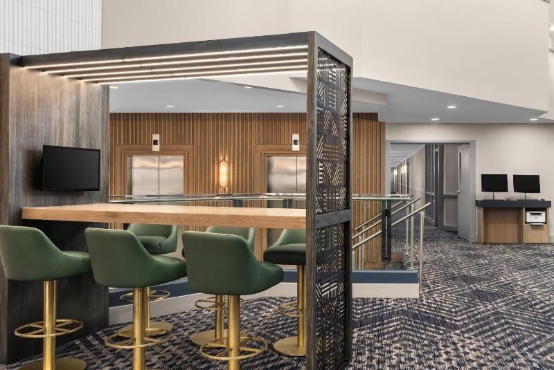 Crowne Plaza Virginia Beach Town Center by IHG - image 32
