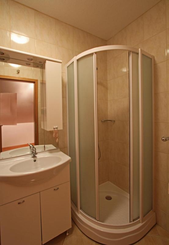 One-Bedroom Apartment image 1