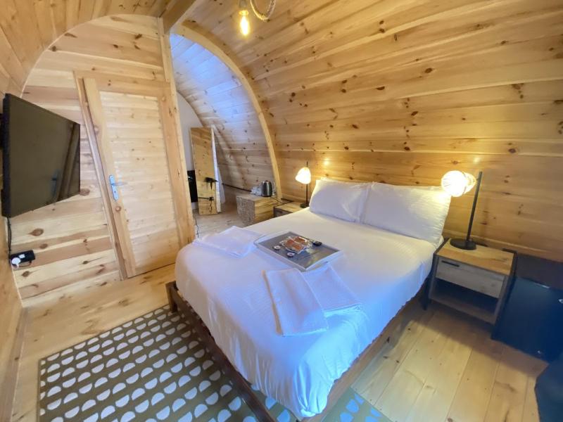 One-Bedroom Chalet image 2