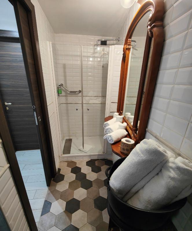 Deluxe Apartment image 4