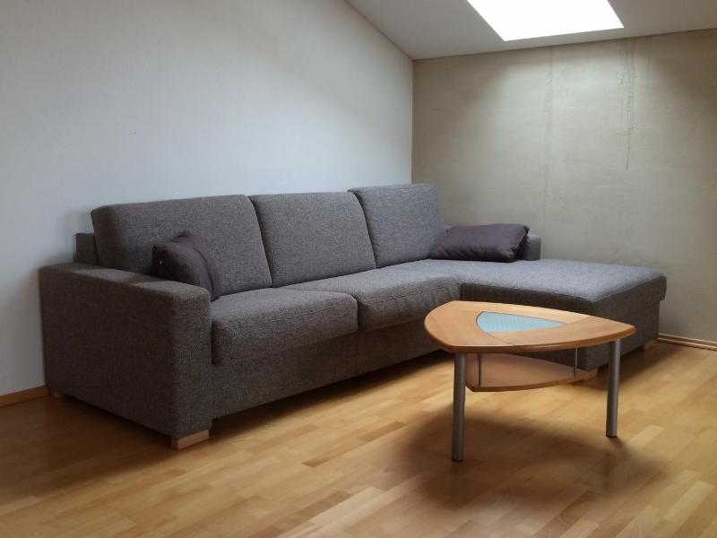 One-Bedroom Apartment image 4