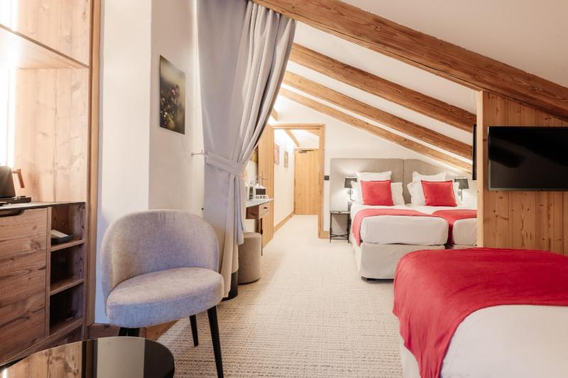 Room 21 - Quadruple Classic image 1