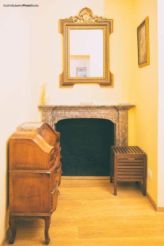 Double Room with Private External Bathroom image 1