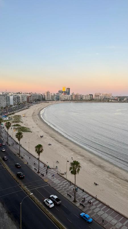 Rambla Bliss Suites - Pocitos Oceanfront - image 8