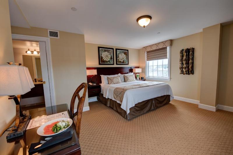 King Room image 1