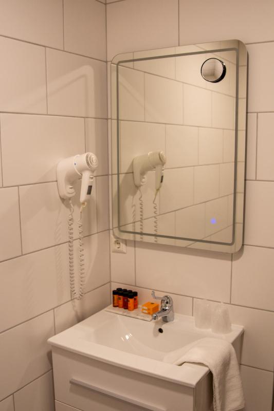 Deluxe Double Room image 3