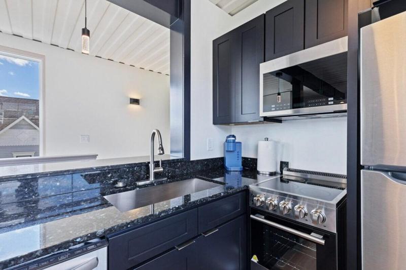 Indy Stadium Villas 711 T - image 2