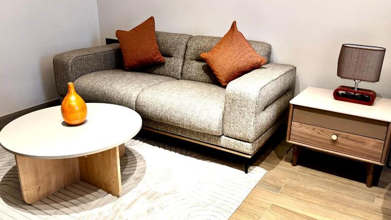 Elite Luxury Suites at The Diamond in City - image 5