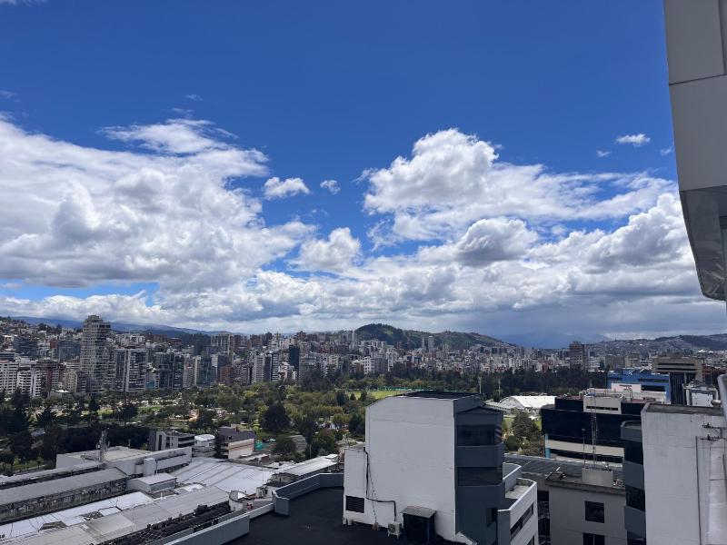 Suite Apartameto 1606 Espectacular Vista La Carolina piso 16 ONE - Quito - image 9