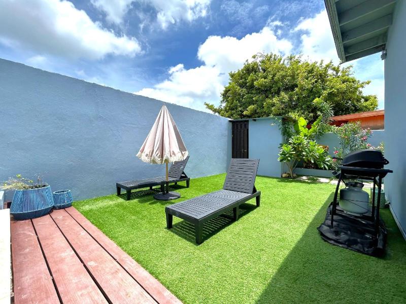 Villa Azul Tide Oranjestad bohemian beach vibes - image 26