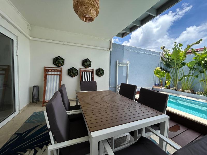 Villa Azul Tide Oranjestad bohemian beach vibes - image 10