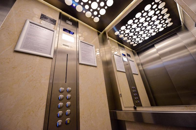 Deluxe Two-Bedroom Apartment with Terrace image 1