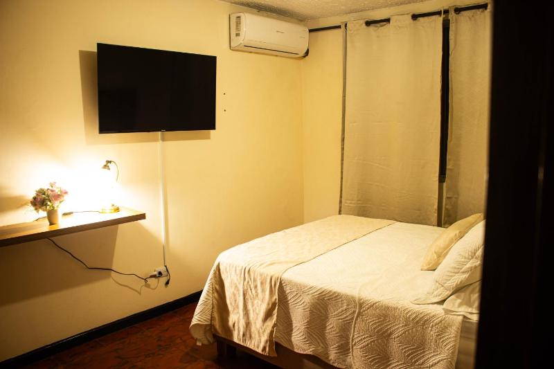Double Room image 2