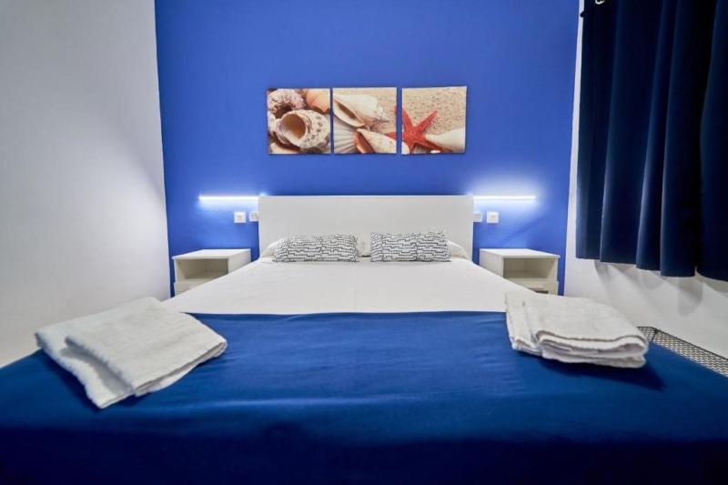 Estudios Blue Beach by Escape Home - image 11