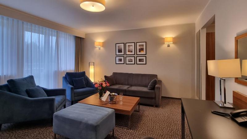 Apartment image 3