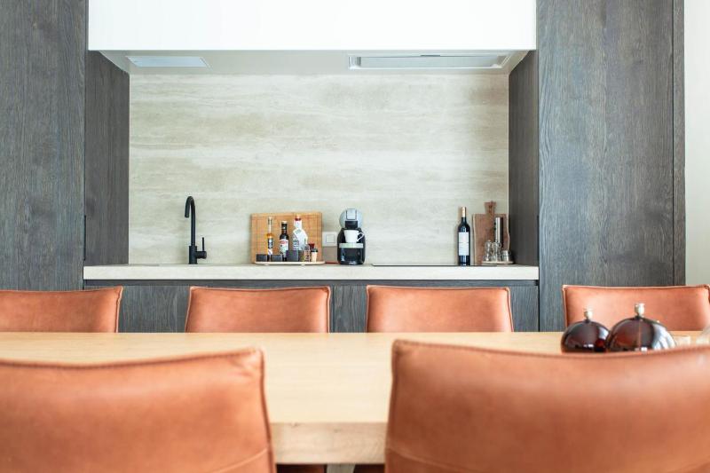 Elegant Coastal Retreat in Knokke-Heist - image 17