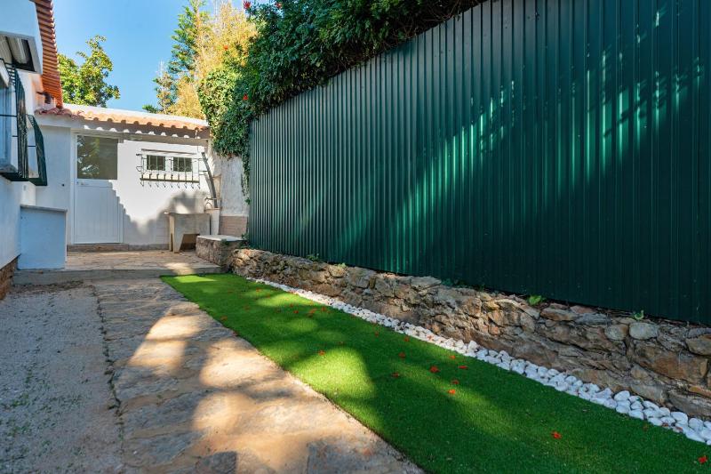 4-bedroom house in Cascais near Guincho beach - image 18
