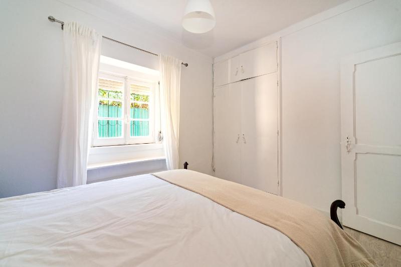 4-bedroom house in Cascais near Guincho beach - image 3