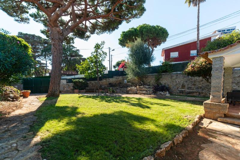 4-bedroom house in Cascais near Guincho beach - image 8