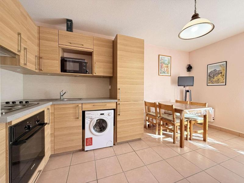 Two-Bedroom Apartment with Balcony image 1