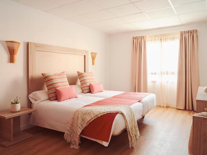 Double or Twin Room image 1
