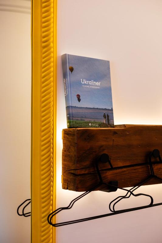 !FEST Hotel Rynok Square - image 2