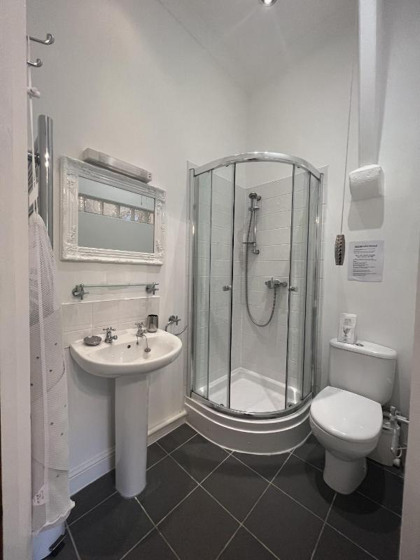 Superior Twin Room image 1