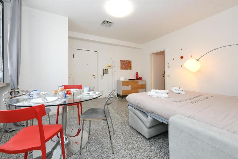 MGH - Verona City Stay - image 7