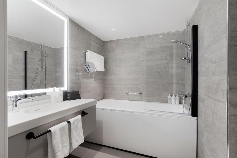 Junior Suite image 3