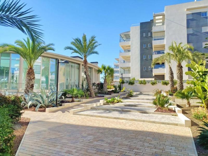 Family apartment greenhills villamartin with spa - image 16