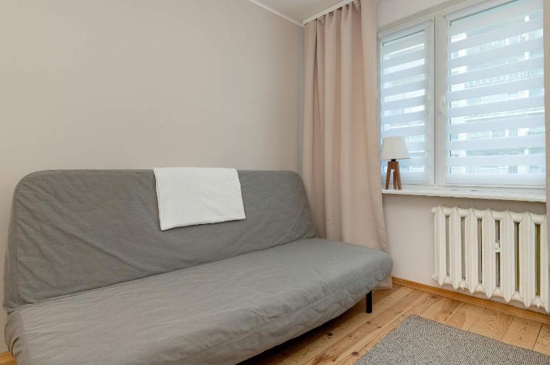 Apartament w Gdyni z Ogródkiem i 2 Sypialniami by Noclegi Renters - image 36