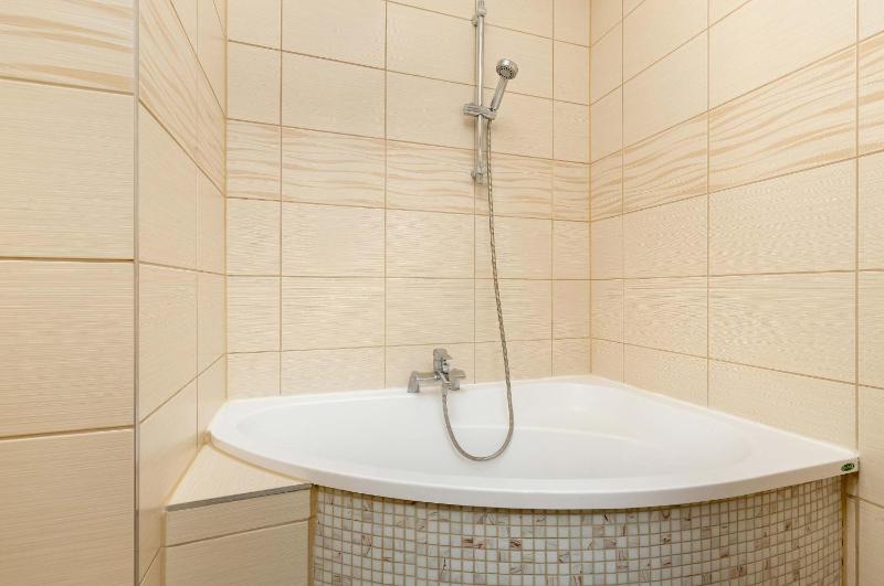 Apartament w Gdyni z Ogródkiem i 2 Sypialniami by Noclegi Renters - image 37