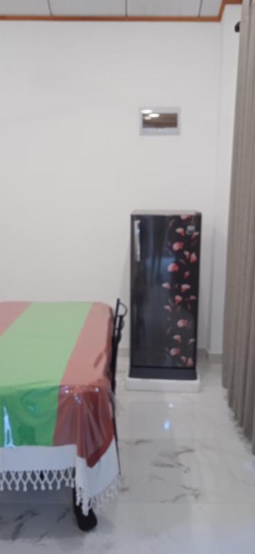 Family room - image 2