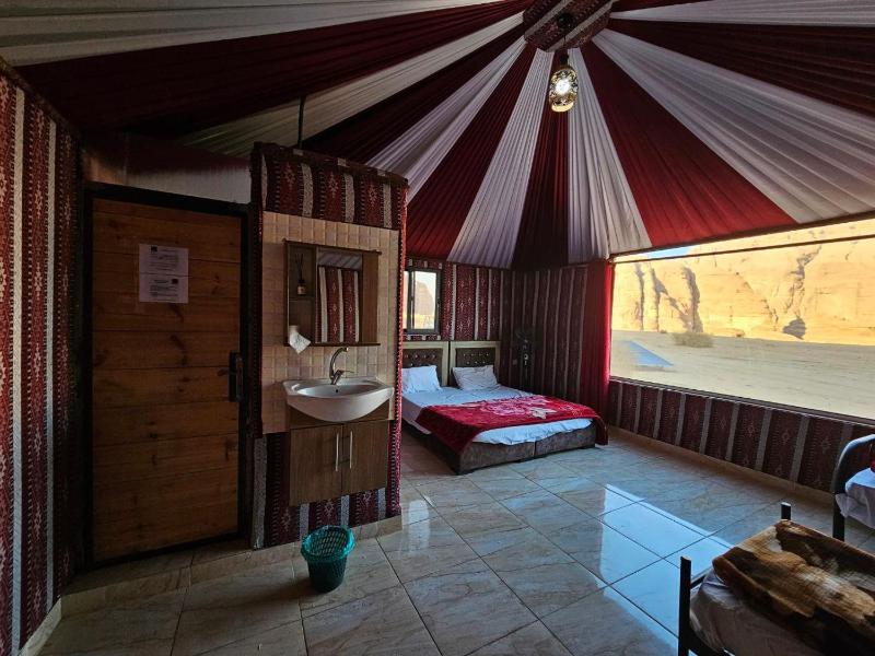 Beduin Star Trail Camp - image 11