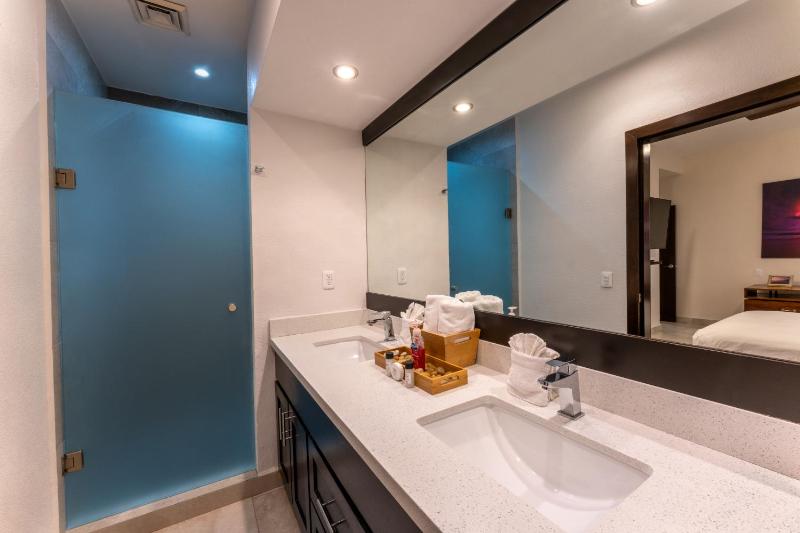 Laguna Shores Resort - image 6