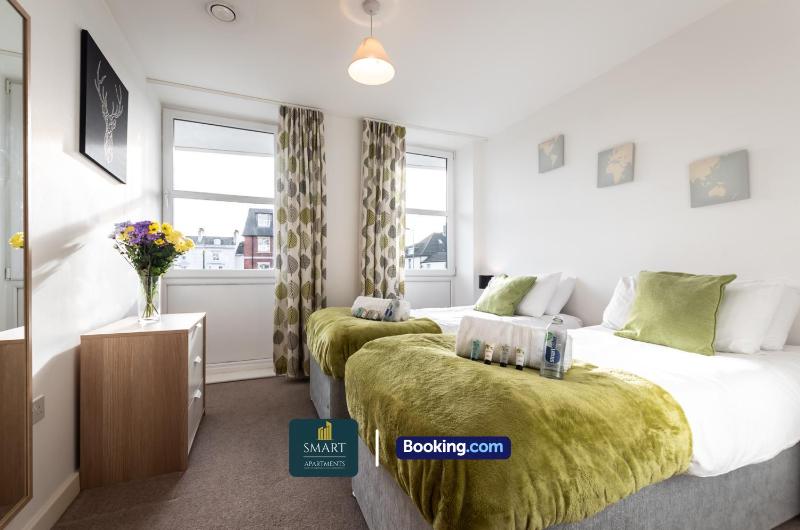Apartment image 2