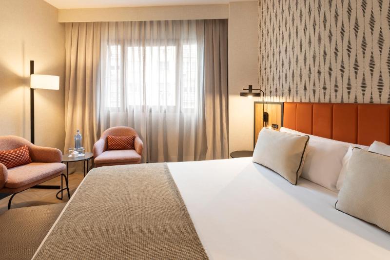 Superior Double Room image 2