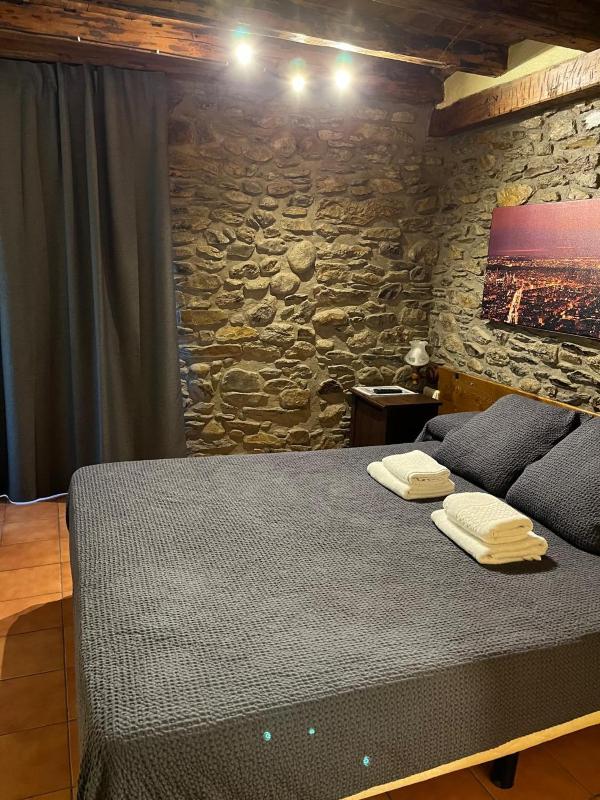 Double or Twin Room image 4