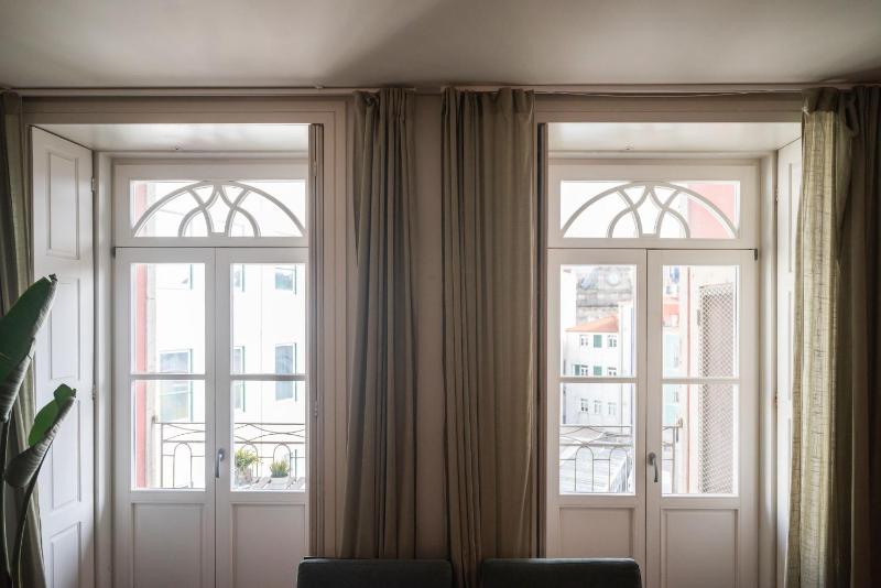 The Luxe Cube Apartment - image 16