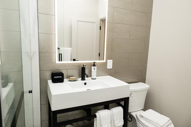 The Key West Hotel - image 39