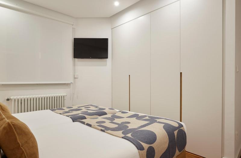 Easo Suite 18 by FeelFree Rentals - image 20