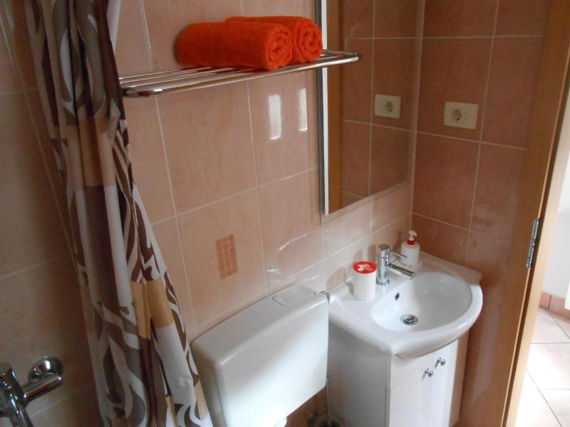 Double Room with Private Bathroom image 4