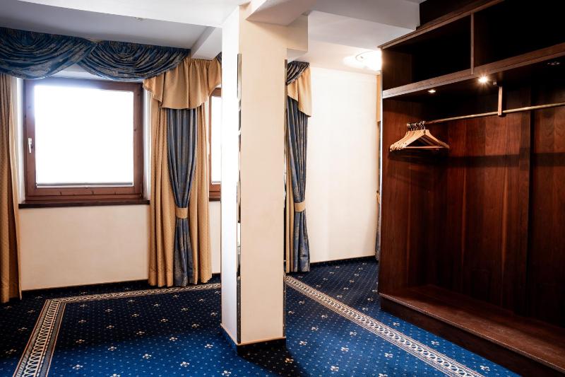 Suite image 2