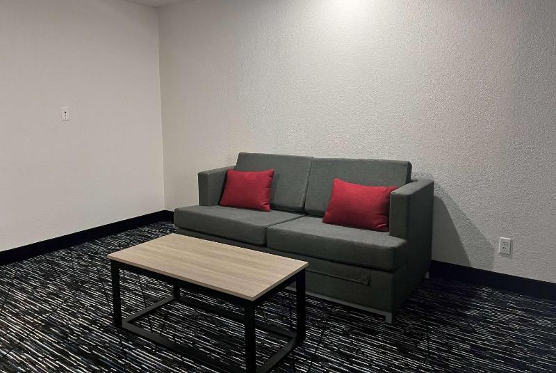 King Studio Suite - Non-Smoking image 3