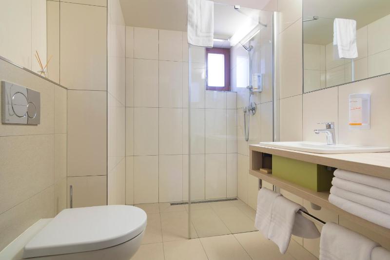 Double or Twin Room image 1