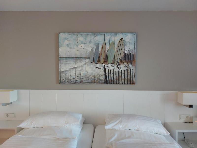 Deluxe Double Room image 4