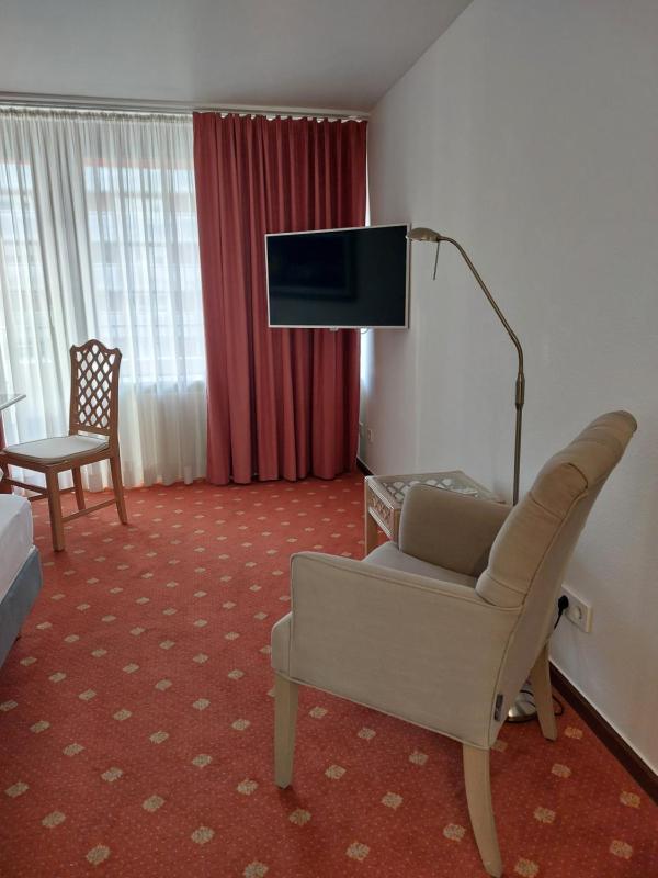 Single Room image 3