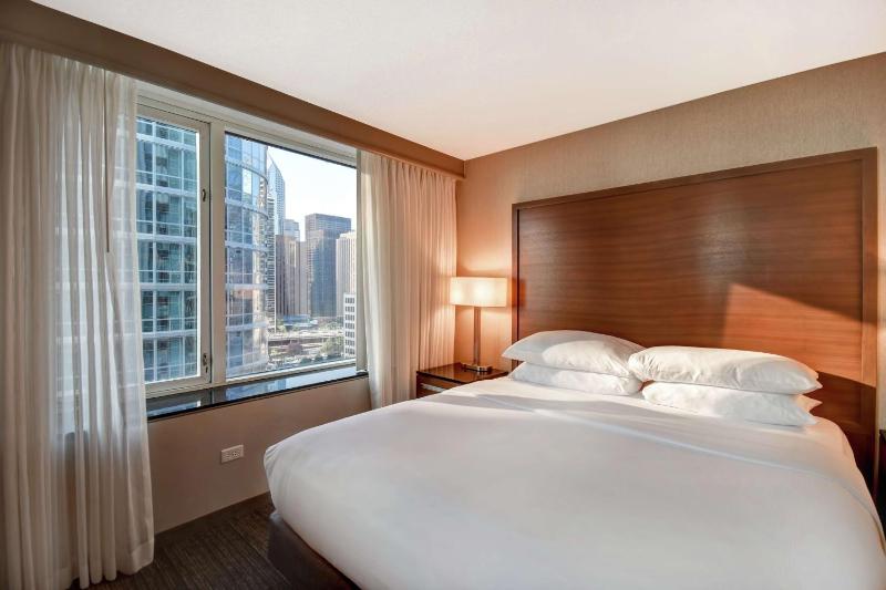 Two-Room King Suite - Non-Smoking image 4