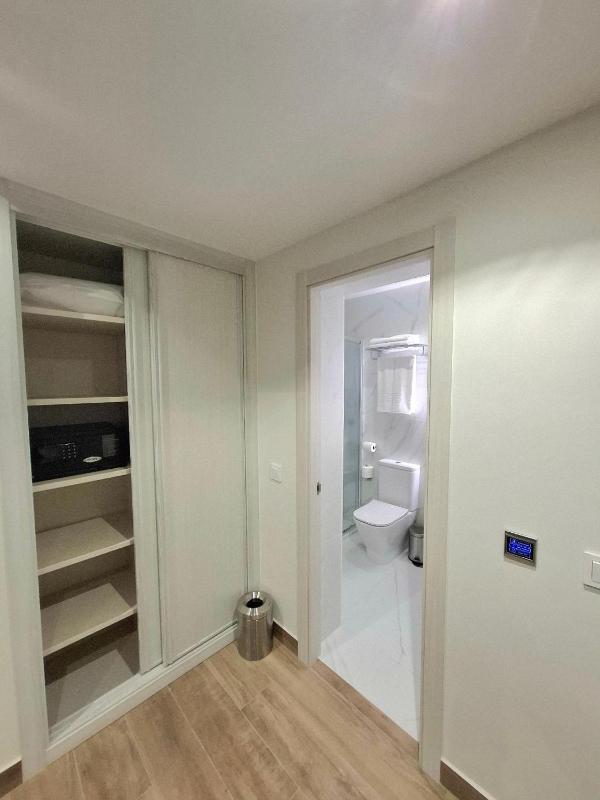 Hostal San Blas - image 8